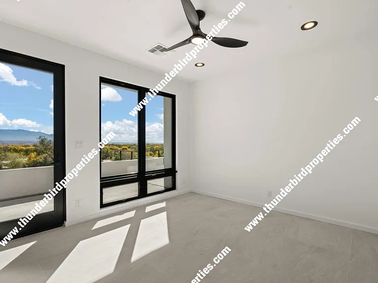 1215 Coronado Rd — Photo 29