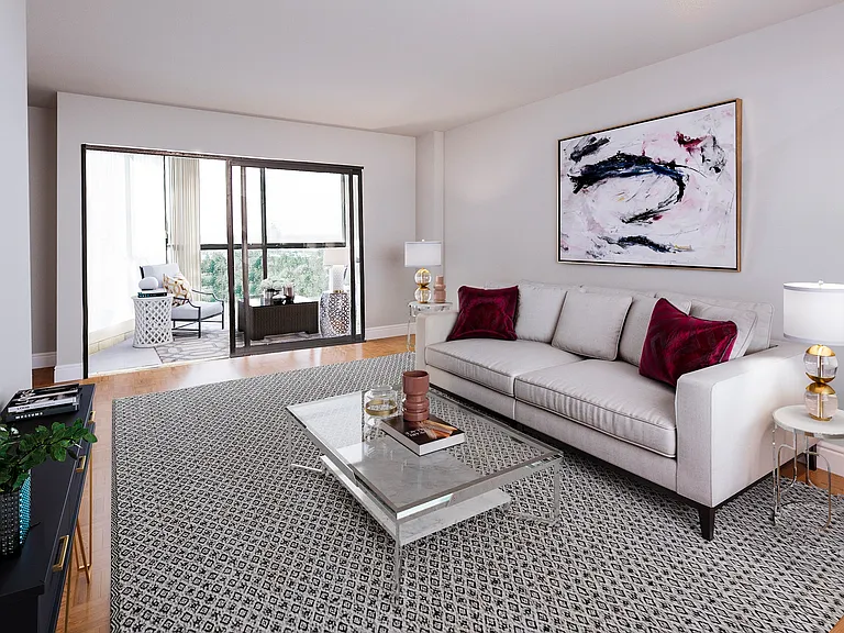 8 Silver Maple Ct — Photo 6