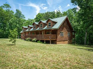 620 Hawks Bluff Dr, Crawford, TN 38554