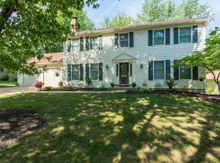 205 Aspen Village Dr, Ballwin, MO
