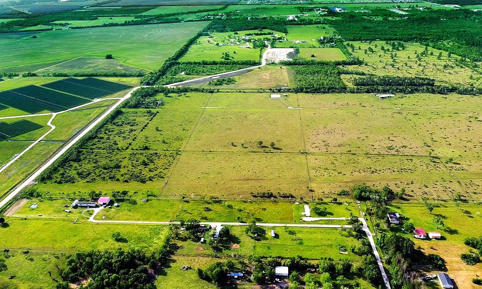 101 County Road 192, Liverpool, TX 77577 MLS 25090636 Zillow