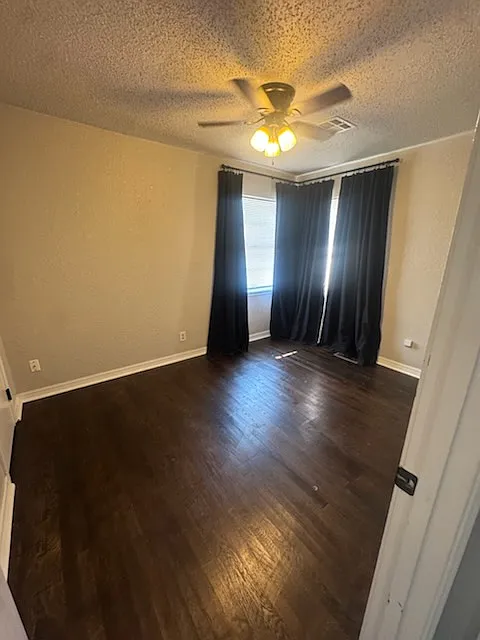 2 bed, 1225 sqft, $1,400 — Photo 4