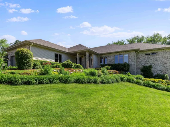 11935 Hunterston Dr, Caledonia, IL 61011