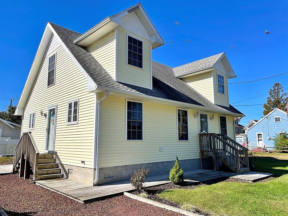 6230 Poplar St, Chincoteague Island, VA 23336 Zillow