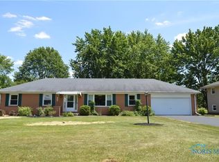 2331 Westmoor Rd, Findlay, OH 45840