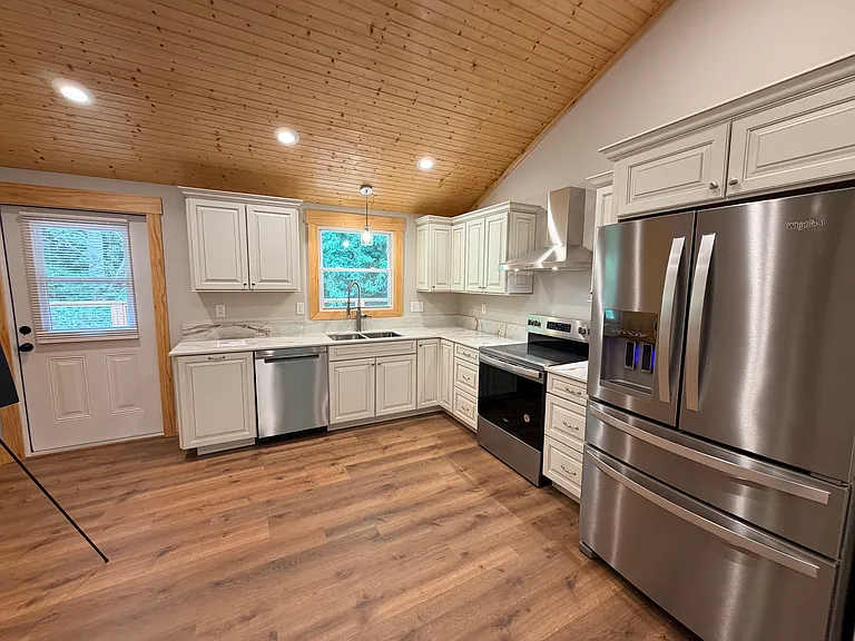 522 Brandon Rd — Photo 12