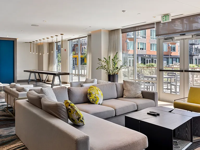 Clippership Apartments on the Wharf — Photo 59
