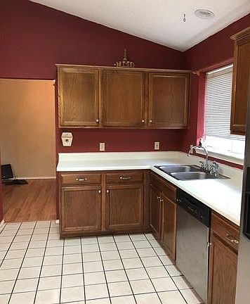 5th image of 6614 Zequiel Dr