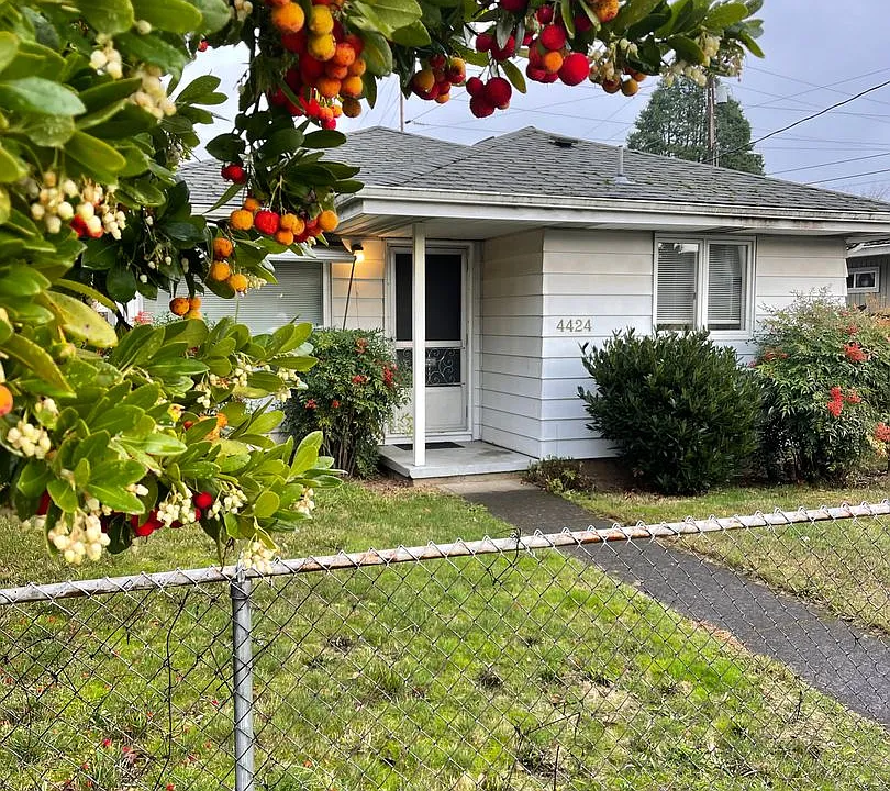 4424 SE 66th Ave