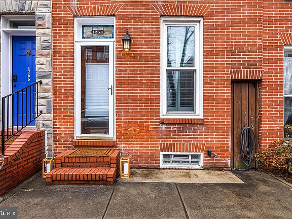 2nd image of 1264 Riverside Ave