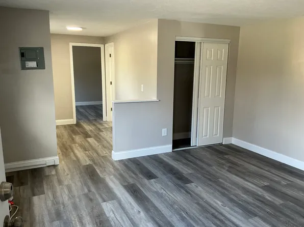 10905 Mount Carmel Rd, Cleveland, OH