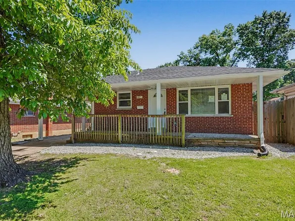 6670 Kenwood Dr, Saint Louis, MO 63121