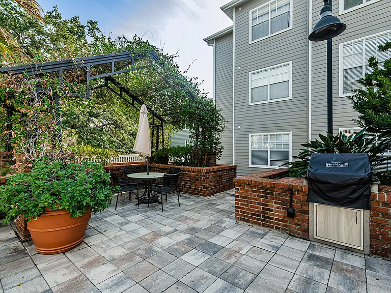 800 S Dakota Ave — Photo 49