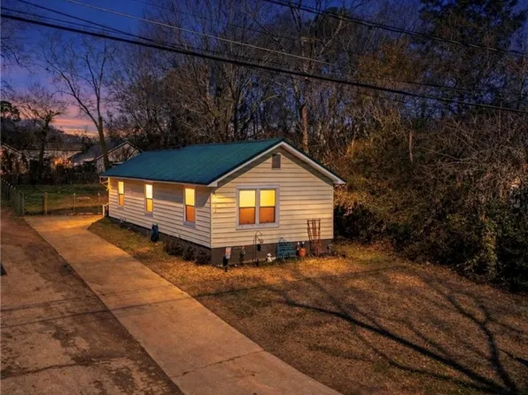 1622 3rd Ave, Opelika, AL 36801