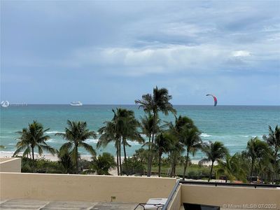 2555 Collins Ave APT 700, Miami Beach, FL, 33140