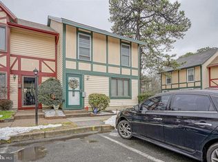 11 Dover Ct #B39, Clementon, NJ 08021