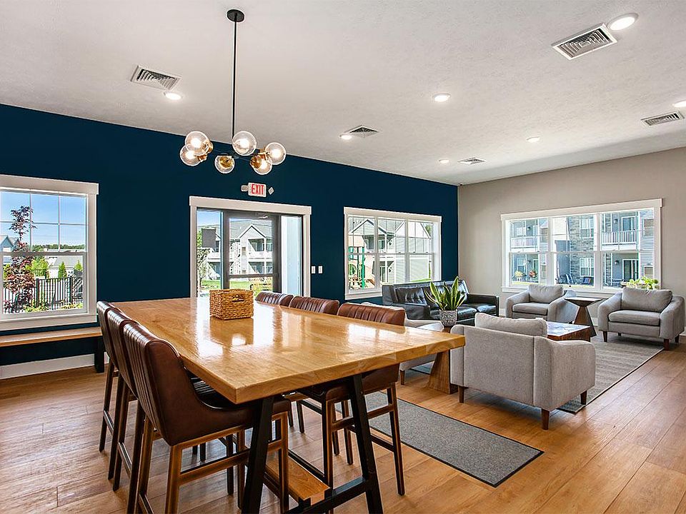 Meadow Creek Flats Apartments 8669 Thrifty Dr Rockford MI Zillow