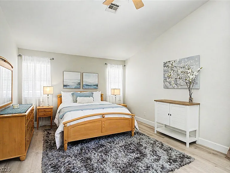 2025 Shining Feather Ln — Photo 39