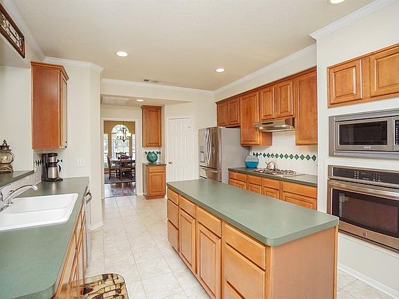 3rd image of 3206 Piney Forest Dr