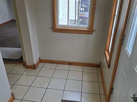 5th image of 1132 Madison Ave