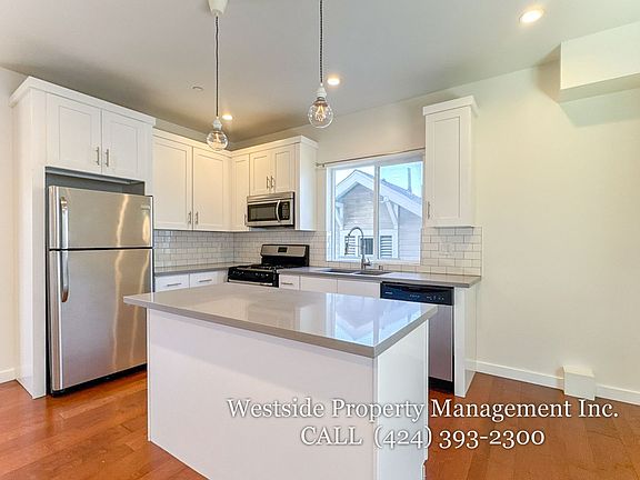 4th image of 6178 Aldama St #1/8