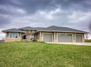 2937 N Birch Ave, Cumming, IA 50061