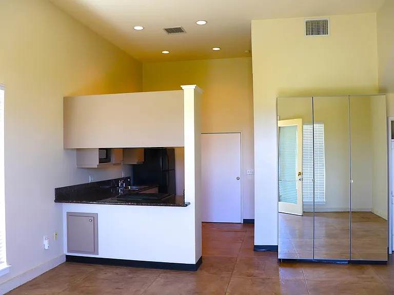 2186 Ruskin St #1 — Photo 1