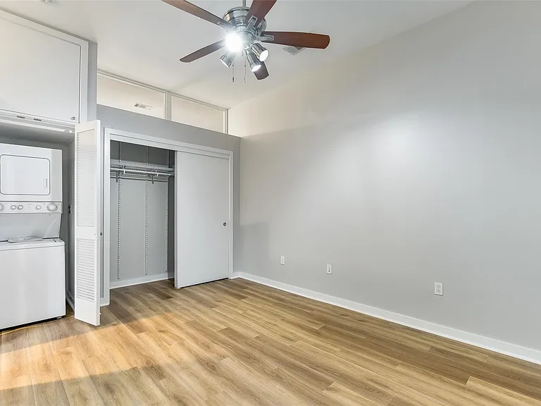 507 Sabine St #709 — Photo 11