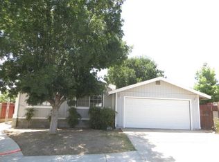 2005 Breezeway Dr, Bakersfield, CA