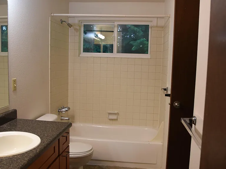 9320 NE 135th Ln — Photo 9