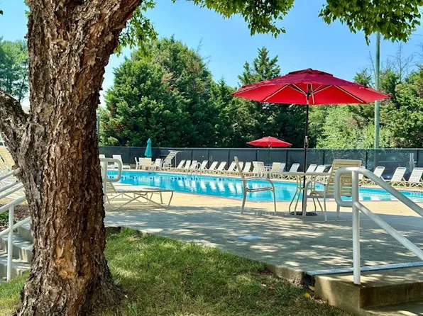 Dolley Madison Apartments at Tysons