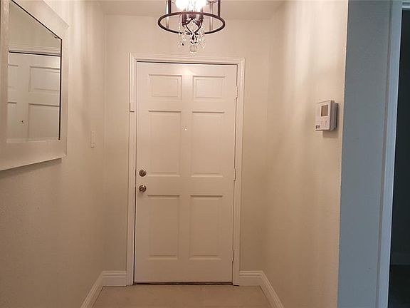 3rd image of 4707 Elkwood Ln