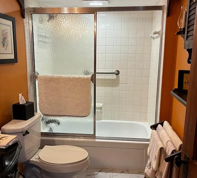 Full Bath