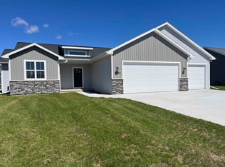 2966 E Turquoise Ln, Appleton, WI 54913