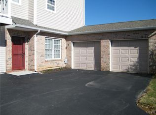 6750 Pioneer Dr, Macungie, PA 18062