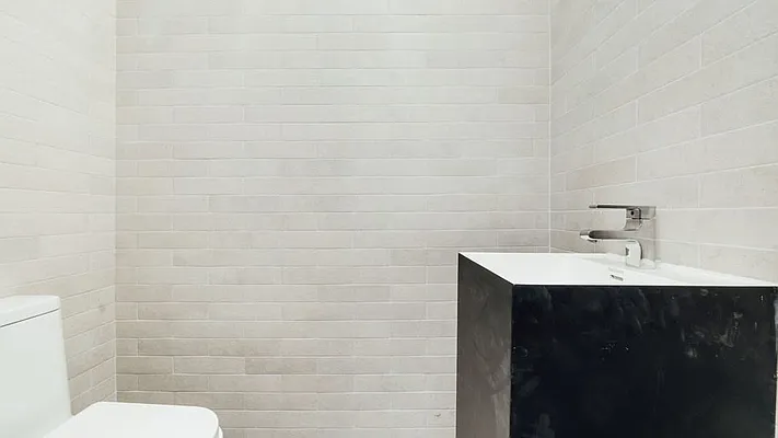 Rented by Nooklyn NYC LLC | media 47