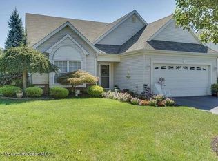 14 Casco Ct, Lakewood, NJ 08701