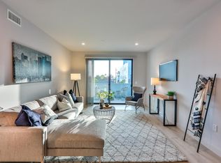 900 Wilcox Ave #103, Los Angeles, CA 90038