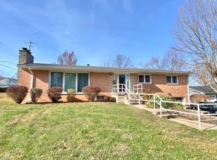 404 Linwood Dr, Greencastle, IN