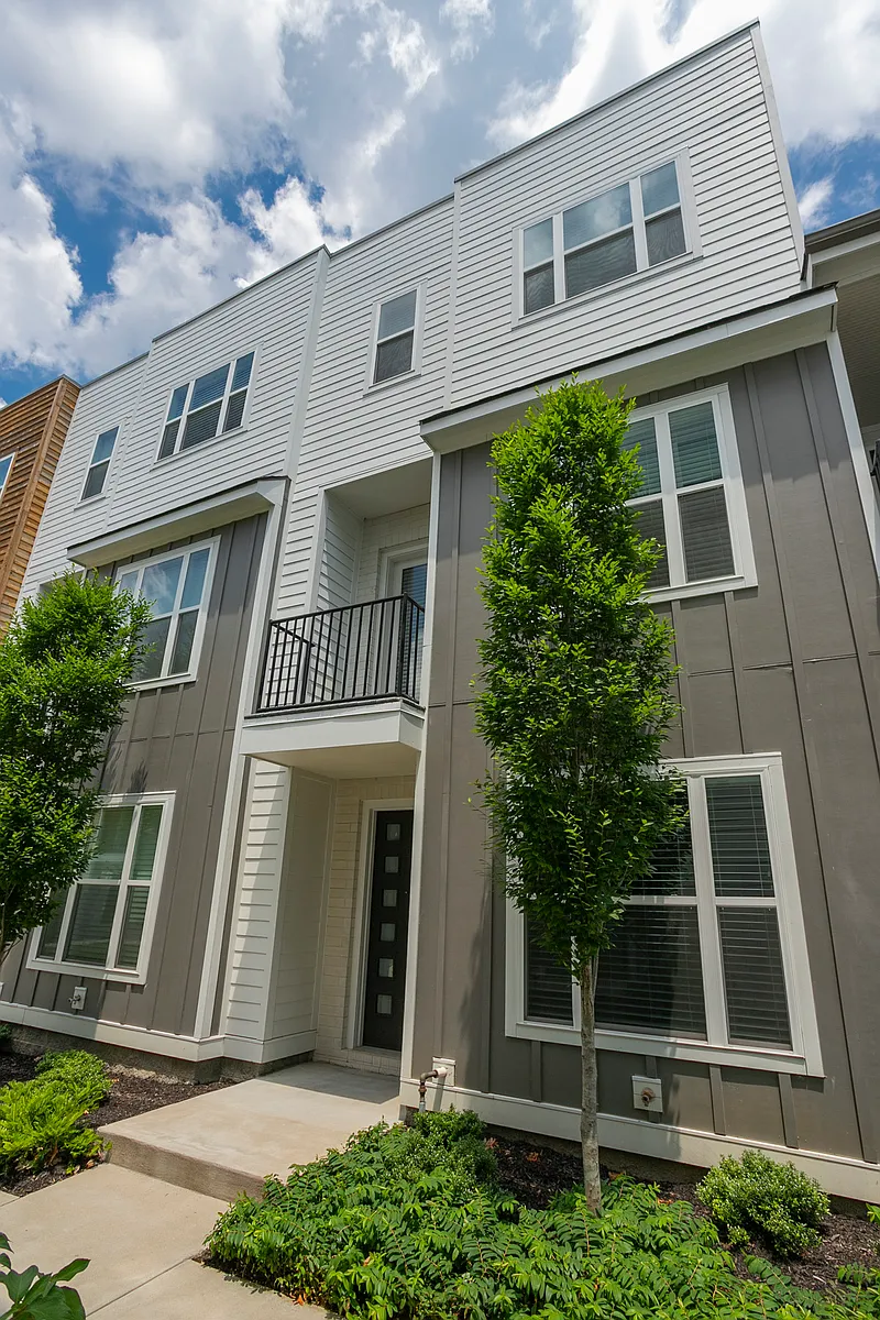 Building Photo - 502 Vernon Cir