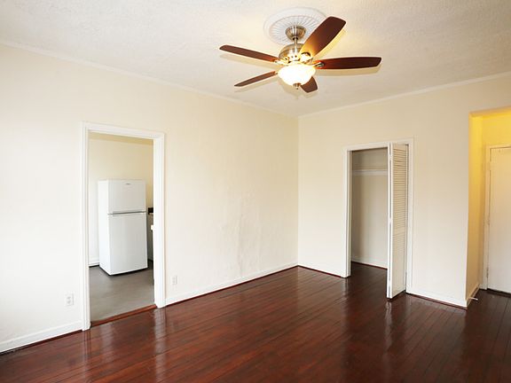 2nd image of 840 S Hobart Blvd #514