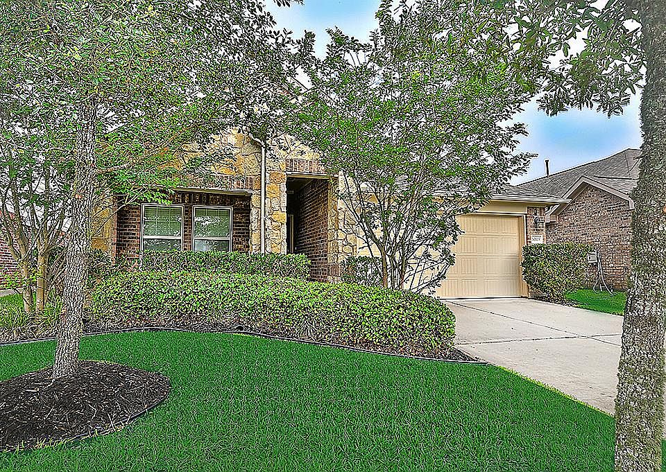 1st image of 10115 Rose Willow Ln