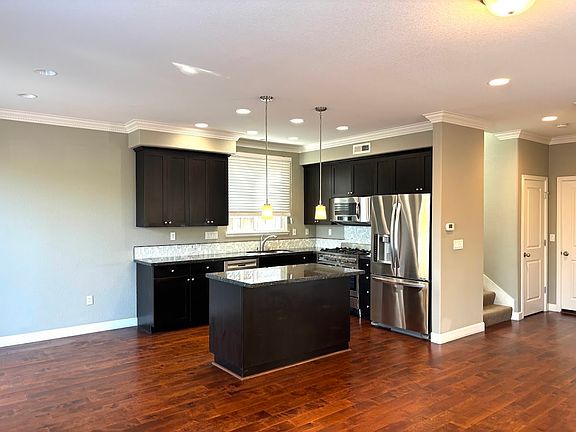 4th image of 1187 Fleetwood Ln