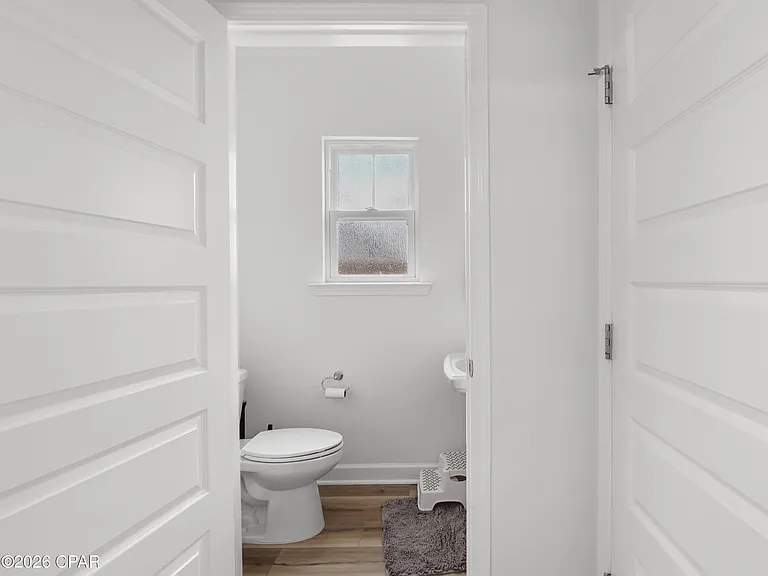 309 Raven Ln — Photo 16