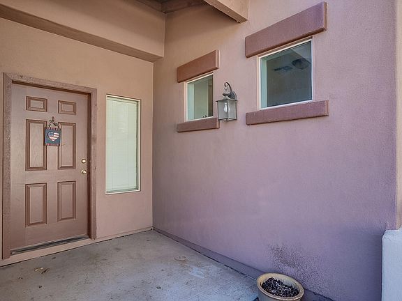 2nd image of 140 E Camino Limon Verde