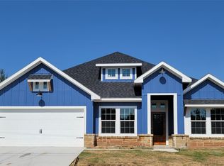 2926 Steepleridge Cir, Granbury, TX 76048