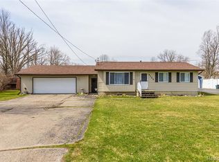 2124 S Belsay Rd, Burton, MI 48519