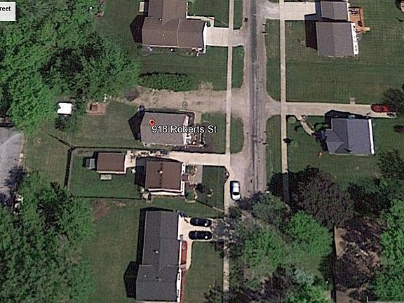 2nd image of 918 Roberts St