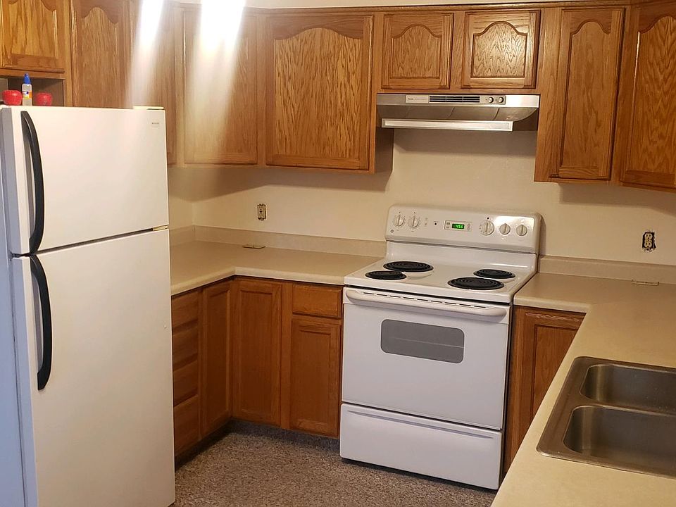 2nd image of 912 Bell Ave APT 3