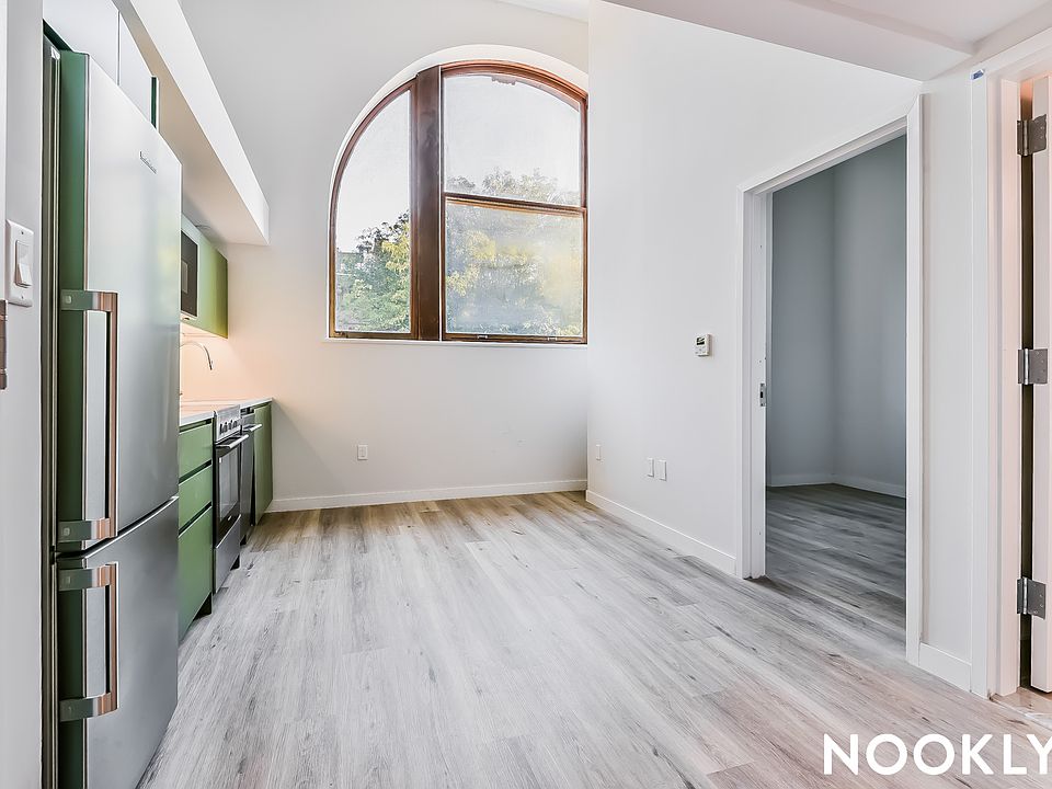 1st image of 619 Throop Ave #6K